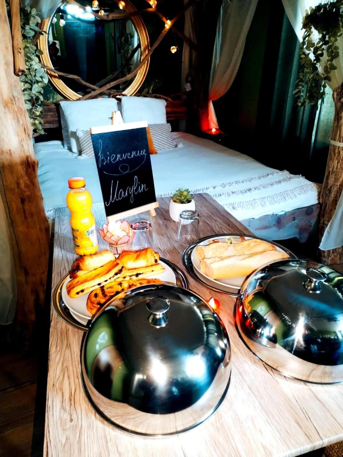 La Jungle Insolite, Spa, Ecran Cinema, Lit A Baldaquin King Size, Day Use, 10 Min Centre อาเมียงส์ ภายนอก รูปภาพ